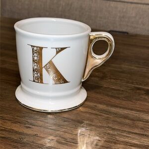 Anthropologie coffee tea cup mug initial “K” gold white